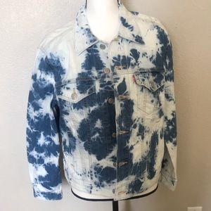 😎Host Pick😎 Levi’s Ex Boyfriend jean jacket!